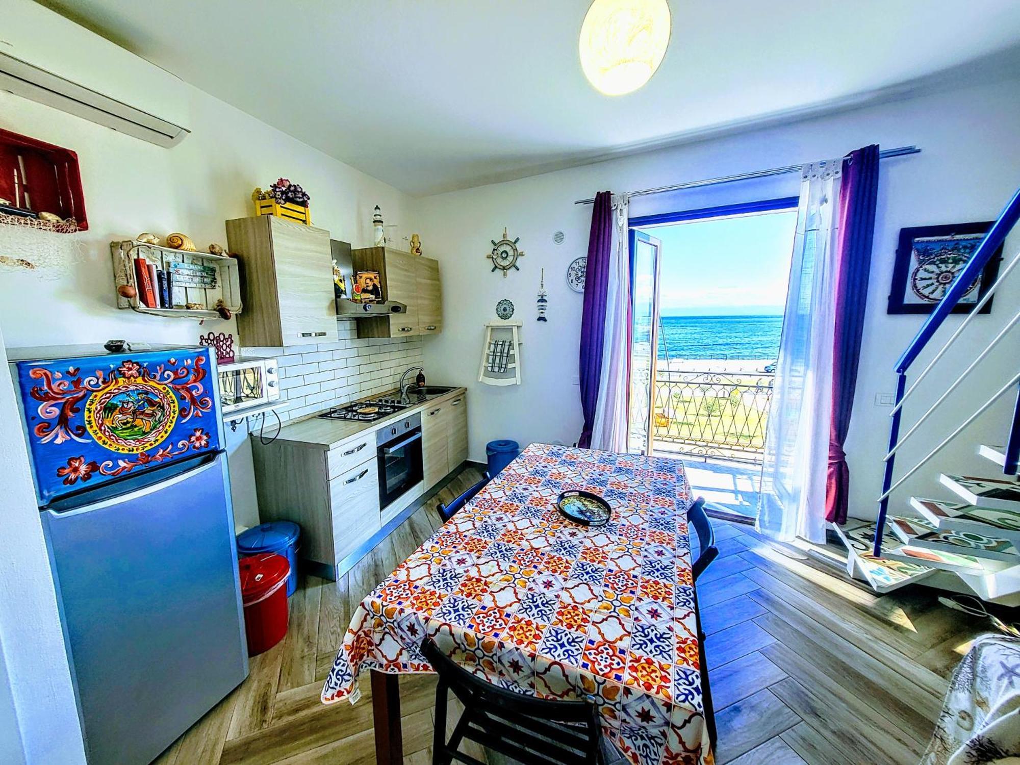 산타플라비아 Seafront House Gabbiano Azzurro 아파트 외부 사진